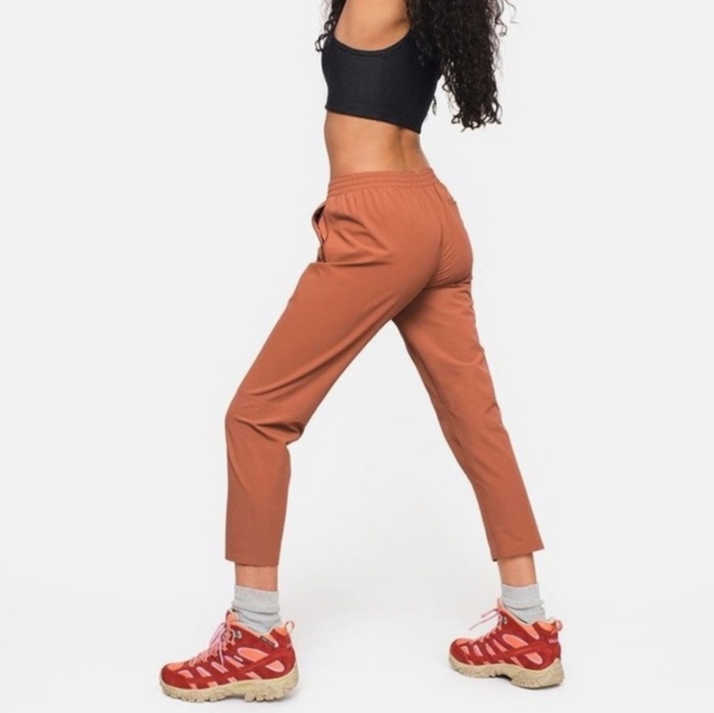 PRICE FIRM Outdoor Voices Rectrek Pants